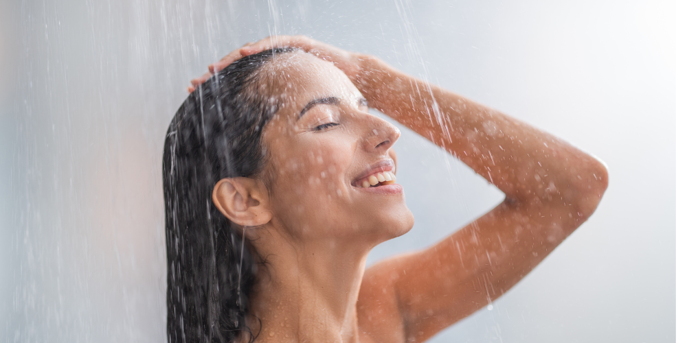 Chill Moments: The Surprising Benefits of Cold Showers for Busy Moms